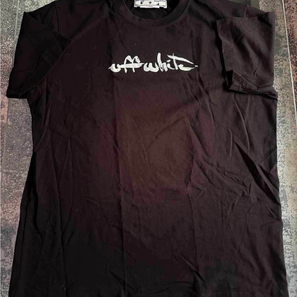 Off-White Black Graphic Tee Size XL (Worn 2 times)